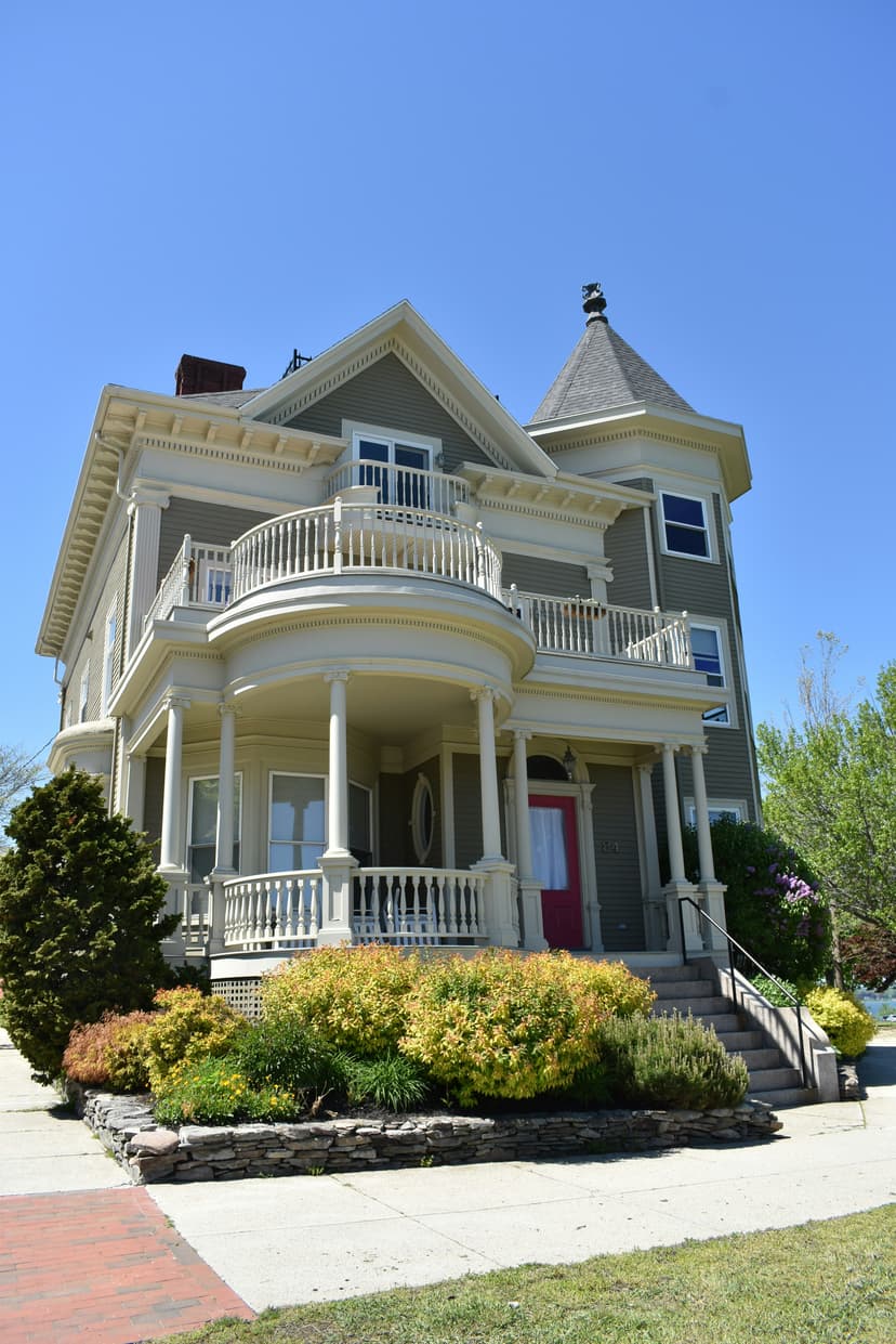 Custom Building